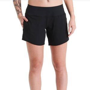 Oiselle Long Roga Shorts - Black - Size 12 - 6” Inseam